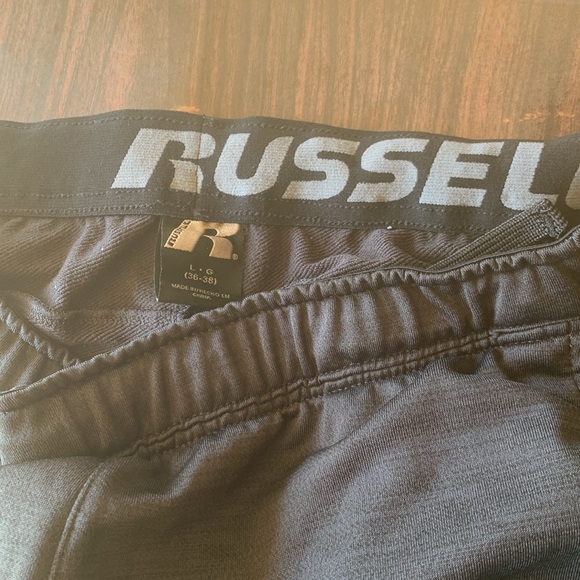 Gently used joggers - Picture 2 of 2
